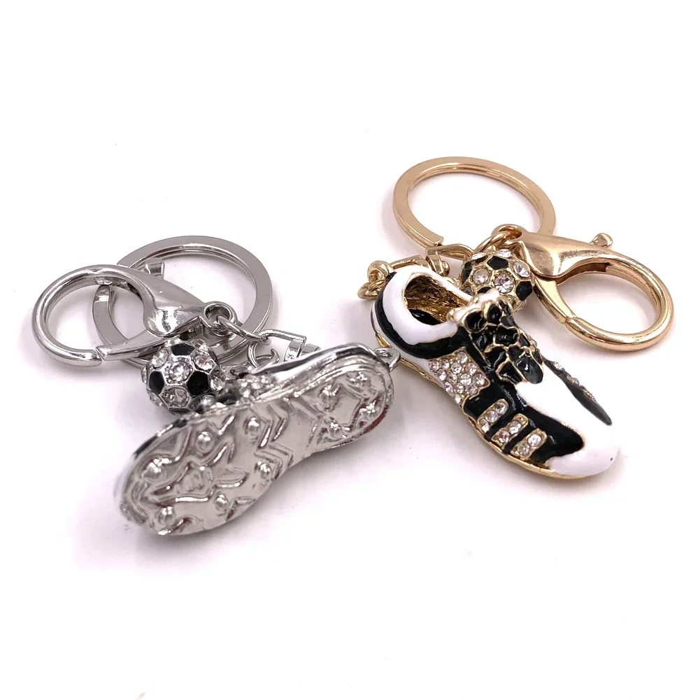 حجر الراين سلاسل المفاتيح كريستال أحذية كرة القدم لسيارة محفظة حقيبة مشبك قلادة Keyrings سلاسل المفاتيح كرة القدم هدية الشحن السريع