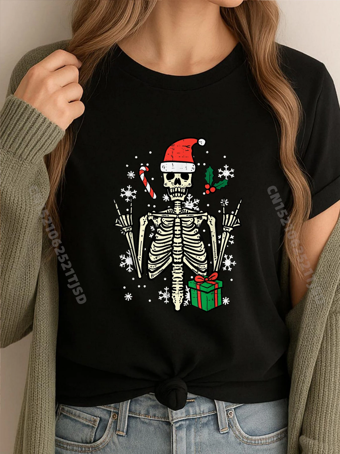 

Christmas Rocker Skeleton Santa Rock Hand Xmas Streetwear Woman Mans New In Tops And T-Shirts Washed Tshirt for Woman Street