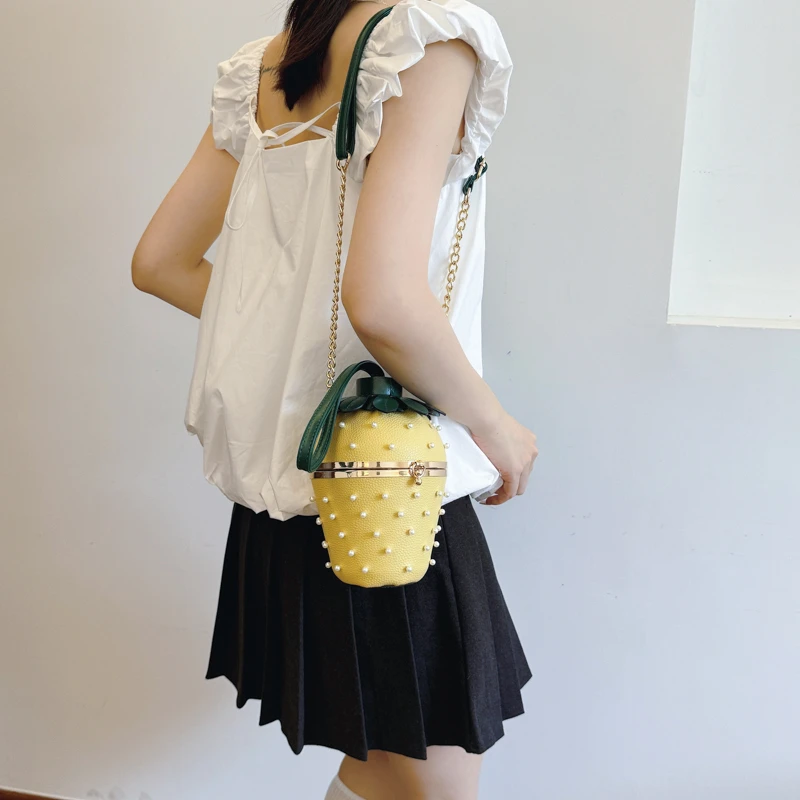 PU Solid Color Beading Chains Shoulder Bags 2026 Summer Exquisite Fashion Women's Bags New Versatile Casual Women's Handbags