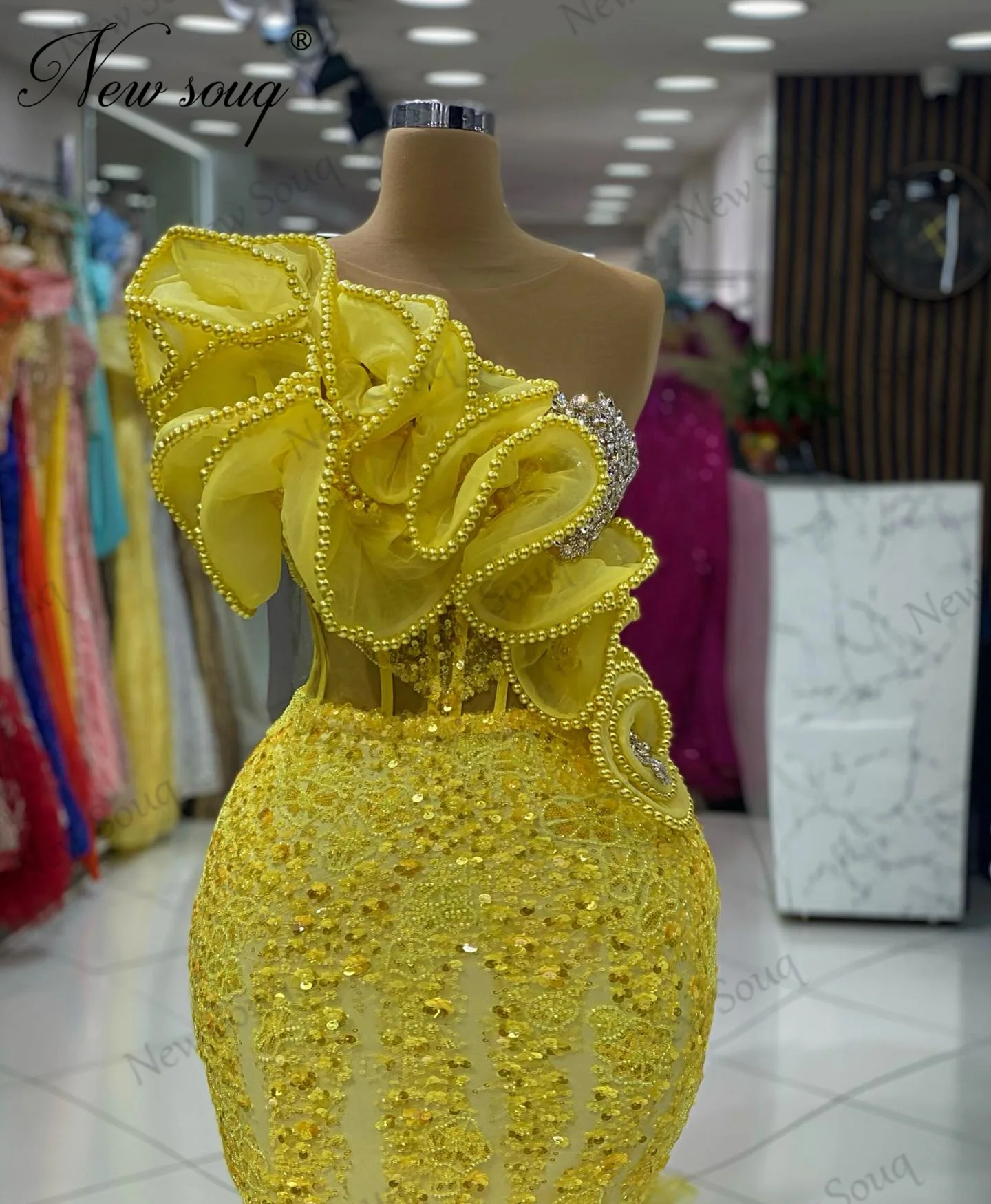 Vestidos de festa com lantejoulas, babados amarelos cristais de ombro vestido de baile para casamentos, nova moda, 2023