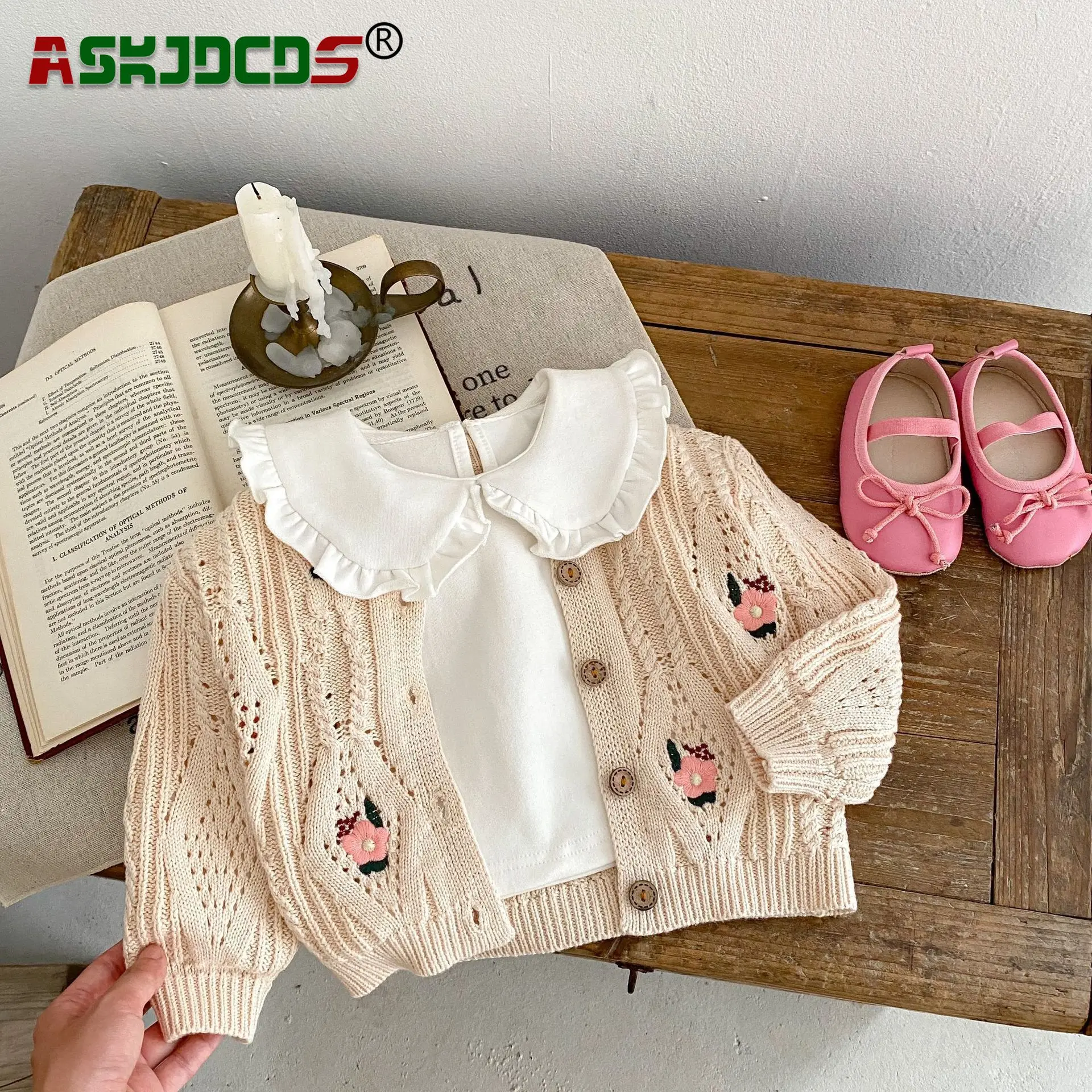 

2023 Autumn New Kids Baby Girls Hollow-out Embroidered Flower Single-breasted Sweater Full Sleeve Infant Toddler Outwear