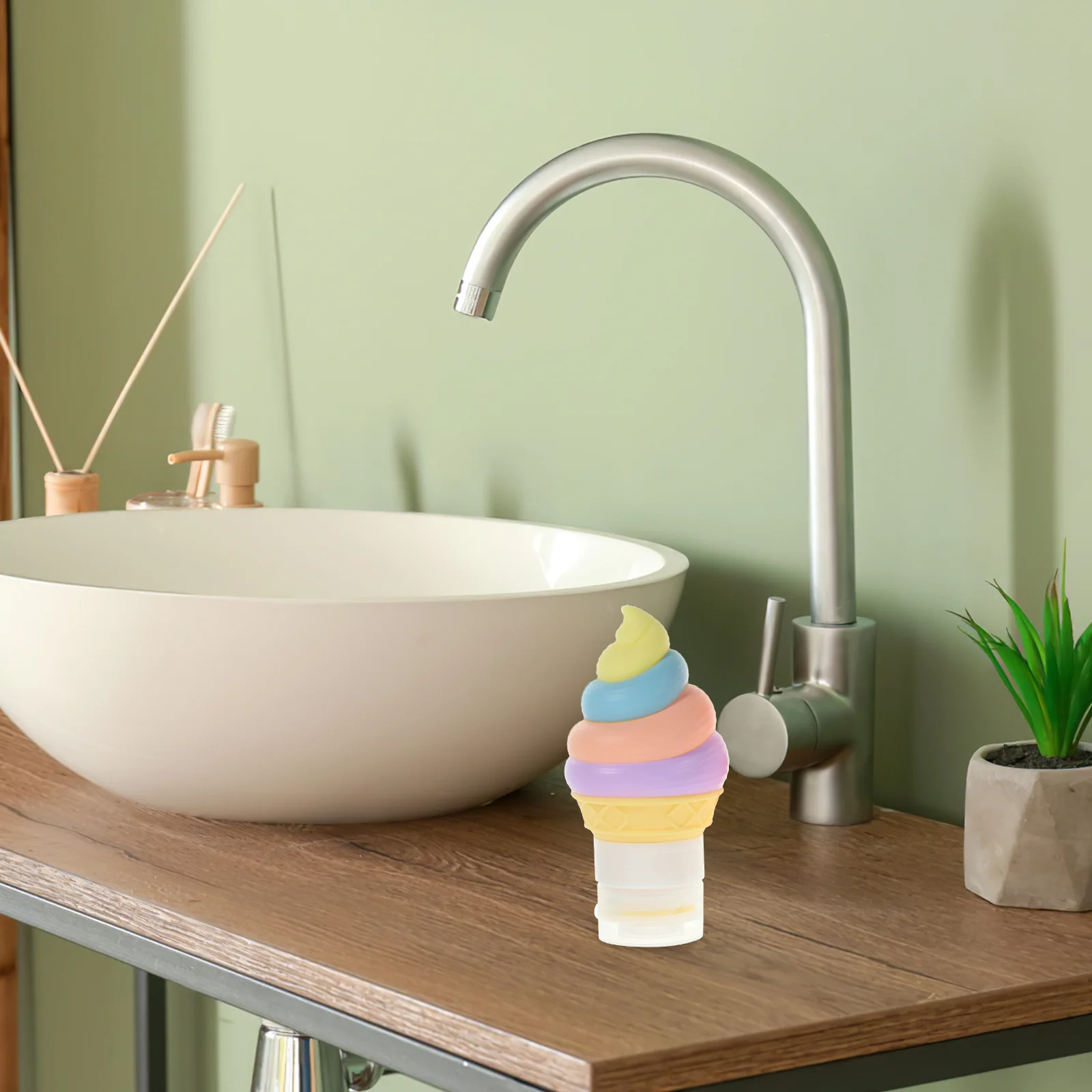 

4Pcs Silicone Sauce Bottles Non Slip Squeeze Container Salad Dressing Ketchup Mustard Dispenser Kitchen Condiment Storage Bottle