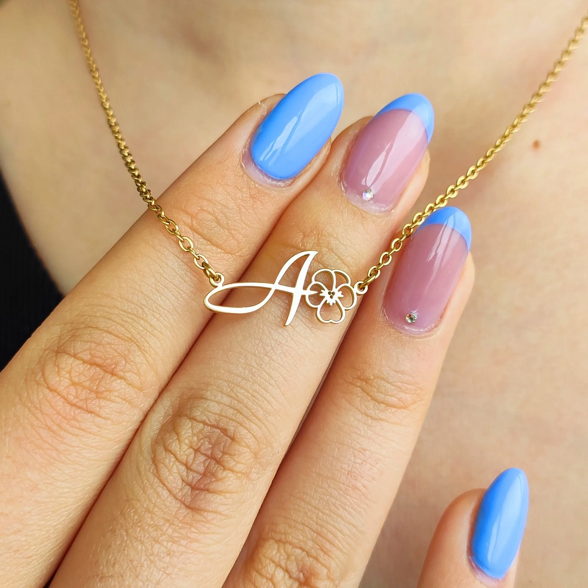 

Personalized Birth Flower Necklace 18K Gold Plated Stainless Steel Custom Initial Pendant Monthly Floral Jewelry Gift for Women