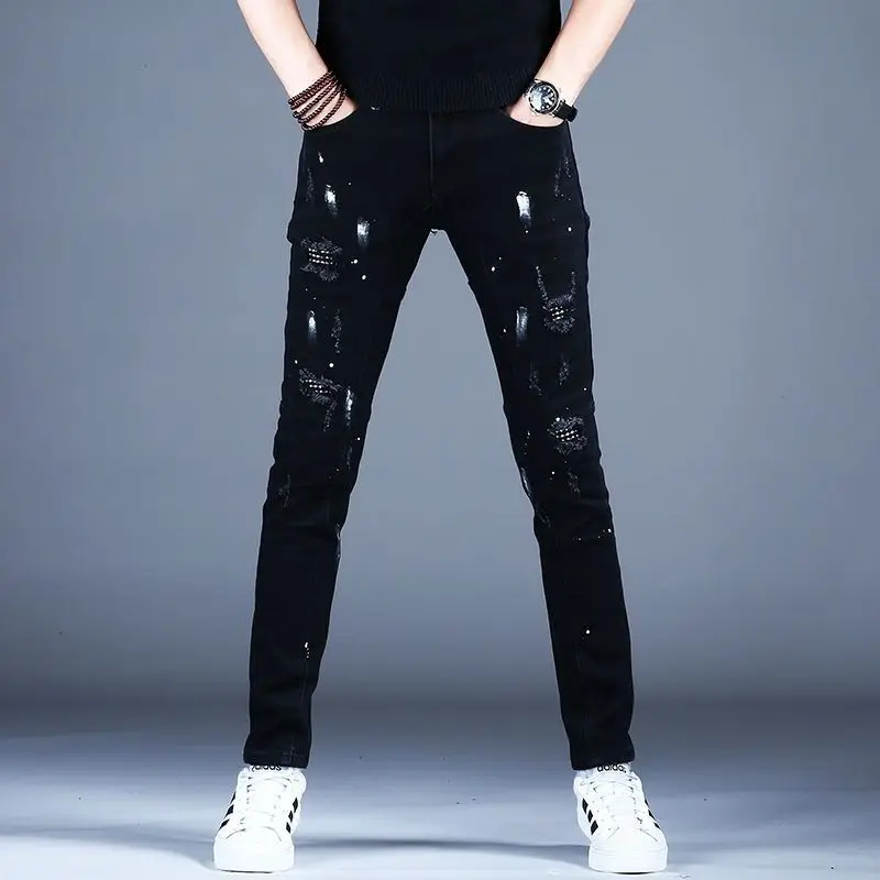 Korean Luxury Clothing 2025 New Ripped Black Jeans Men's Casual High-end Spring and Summer Regular Pants Slim Fit Jeans Men