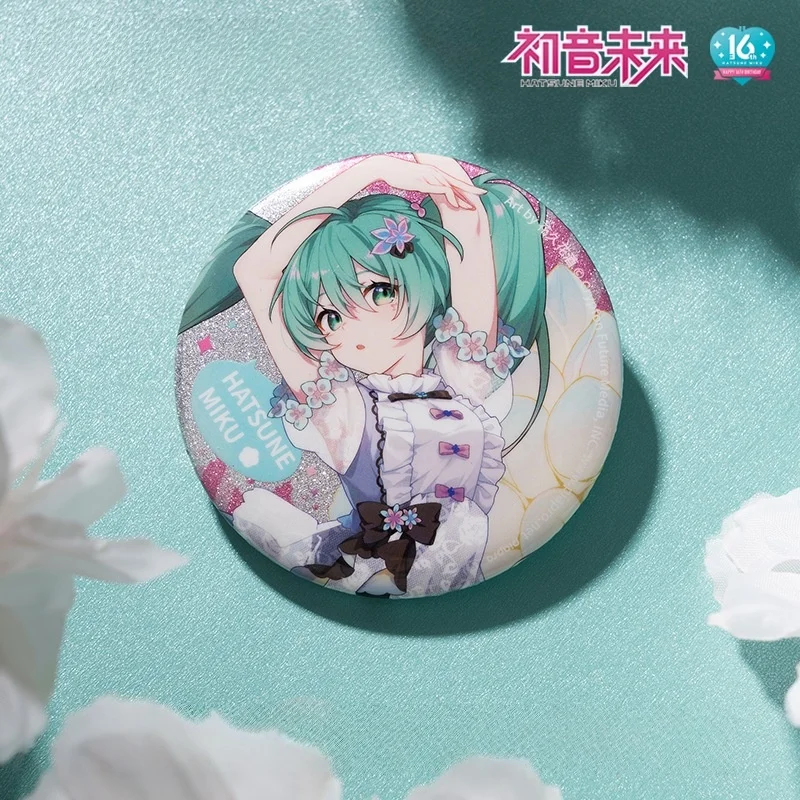 

Мику аниме круглые булавки мультяшные значки косплей брошь из жести ручной работы на рюкзаке одежда украшение на грудь подарки