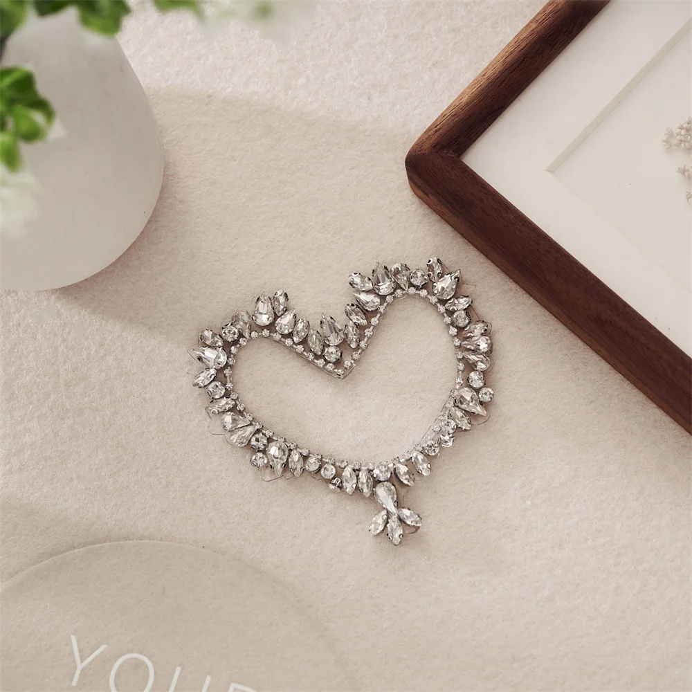 1 PCS Love Rhinestone Silver Crystal Clear Rhinestones Patch Iron on Diamond Rhinestones for Clothing Bags Hoodie Decorations