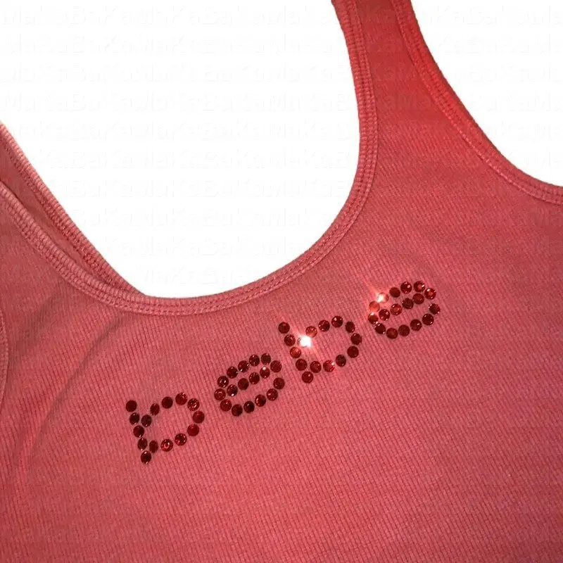 تي شيرتات بطباعة حروف من حجر الراين للسيدات ، بلوزة رياضية بقصة ضيقة ، سترة ضيقة ، على الطراز القوطي ، ملابس الشارع الرجعية ، الصيف ، Y2K