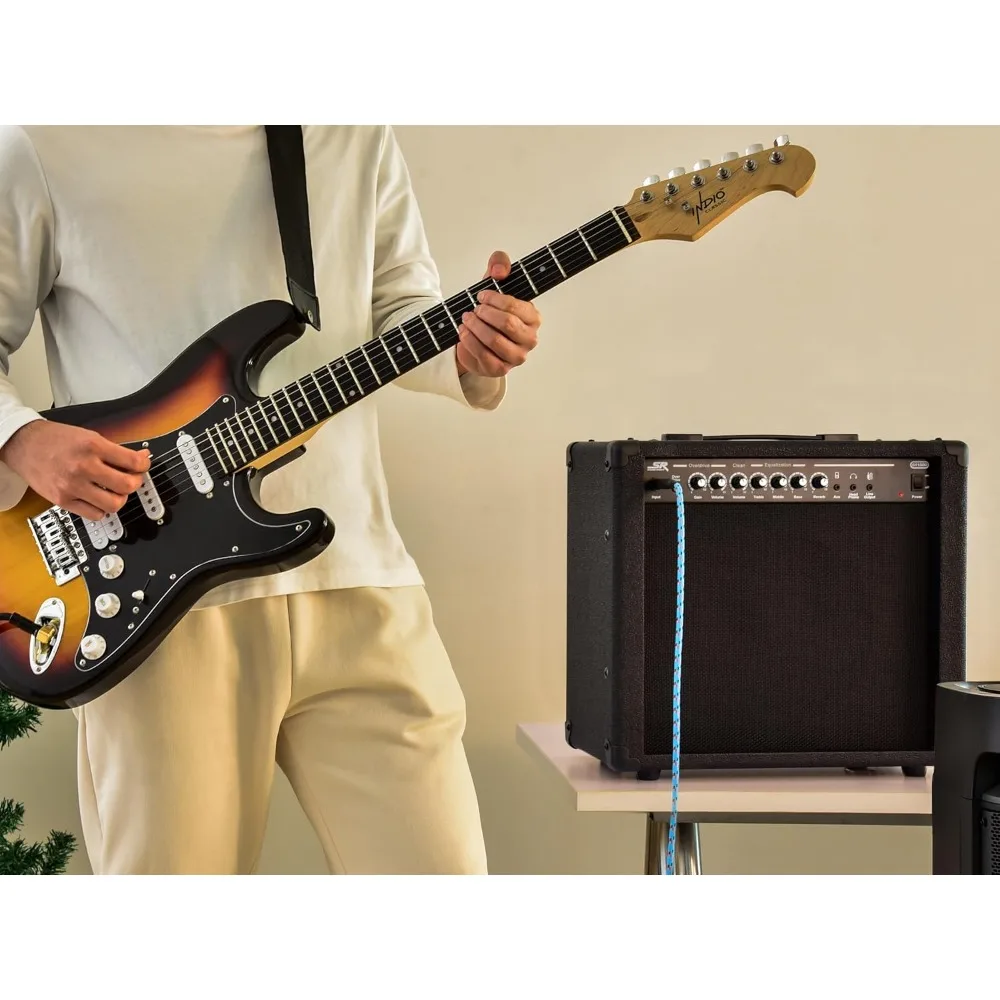 1x10 Guitar Combo Amplifier Black, 40-Watt, Spring Reverb, 10-Inch 4-Ohm Speaker, High & Low Inputs, Headphone Output Stage