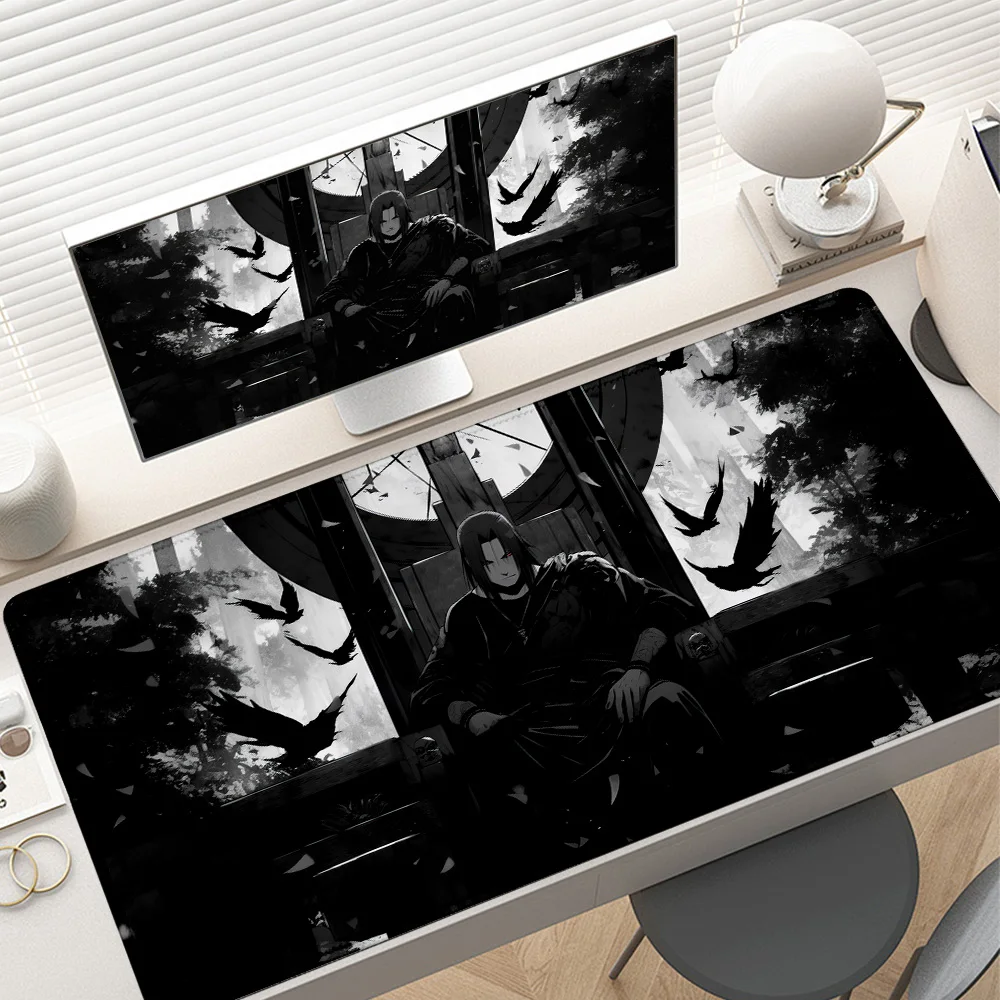 

XXL anime Uchiha Itachi N-Naruto Mouse Pad E-sports Gamers Pc accessories Gaming 400X900MM Keyboard expand Desk Mat Mouse pads