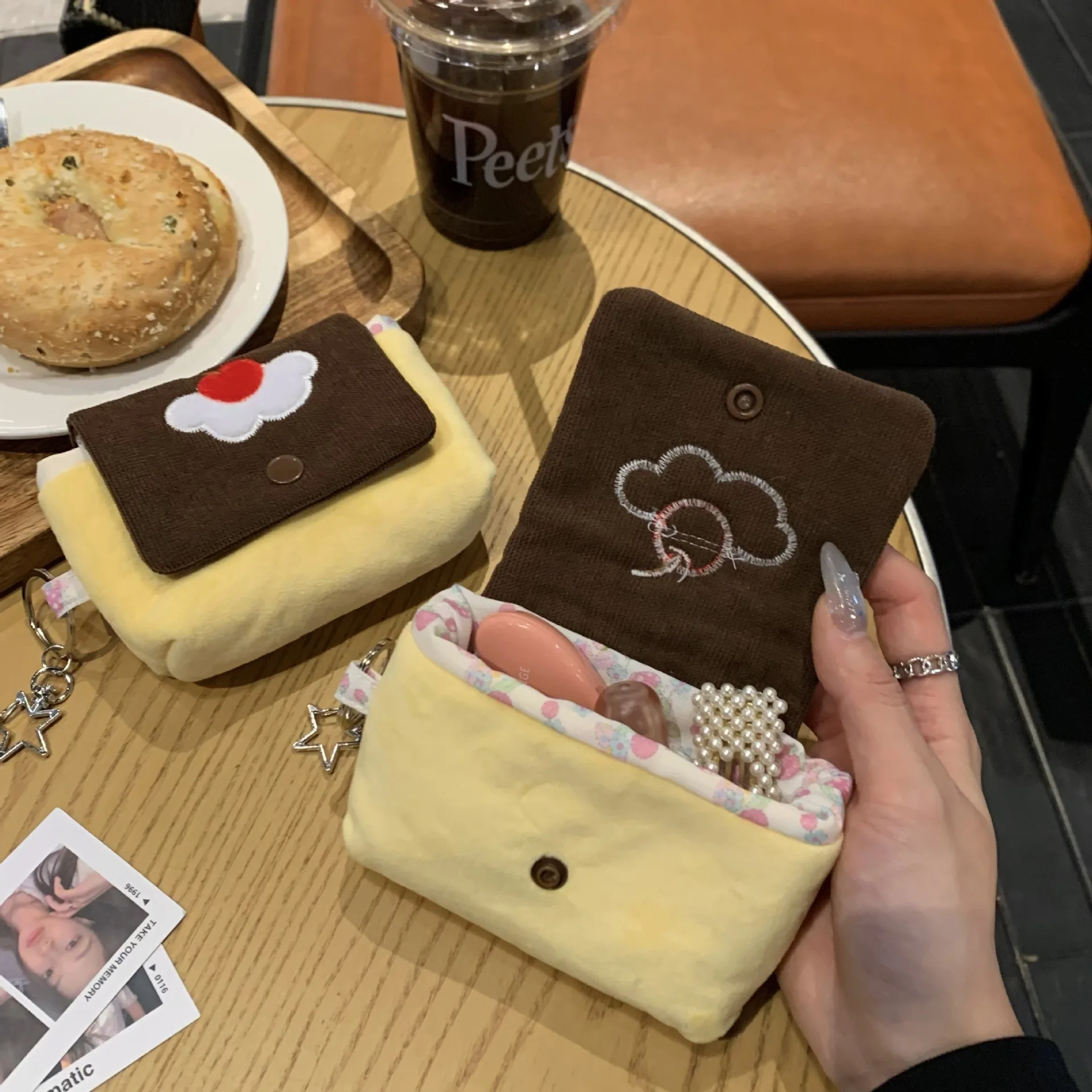 Multifunctional Small Pouch for Girls Cute Cherry Pudding Plush Coin Purse Mini Cartoon Portable Wallet for Cards Earphones Case