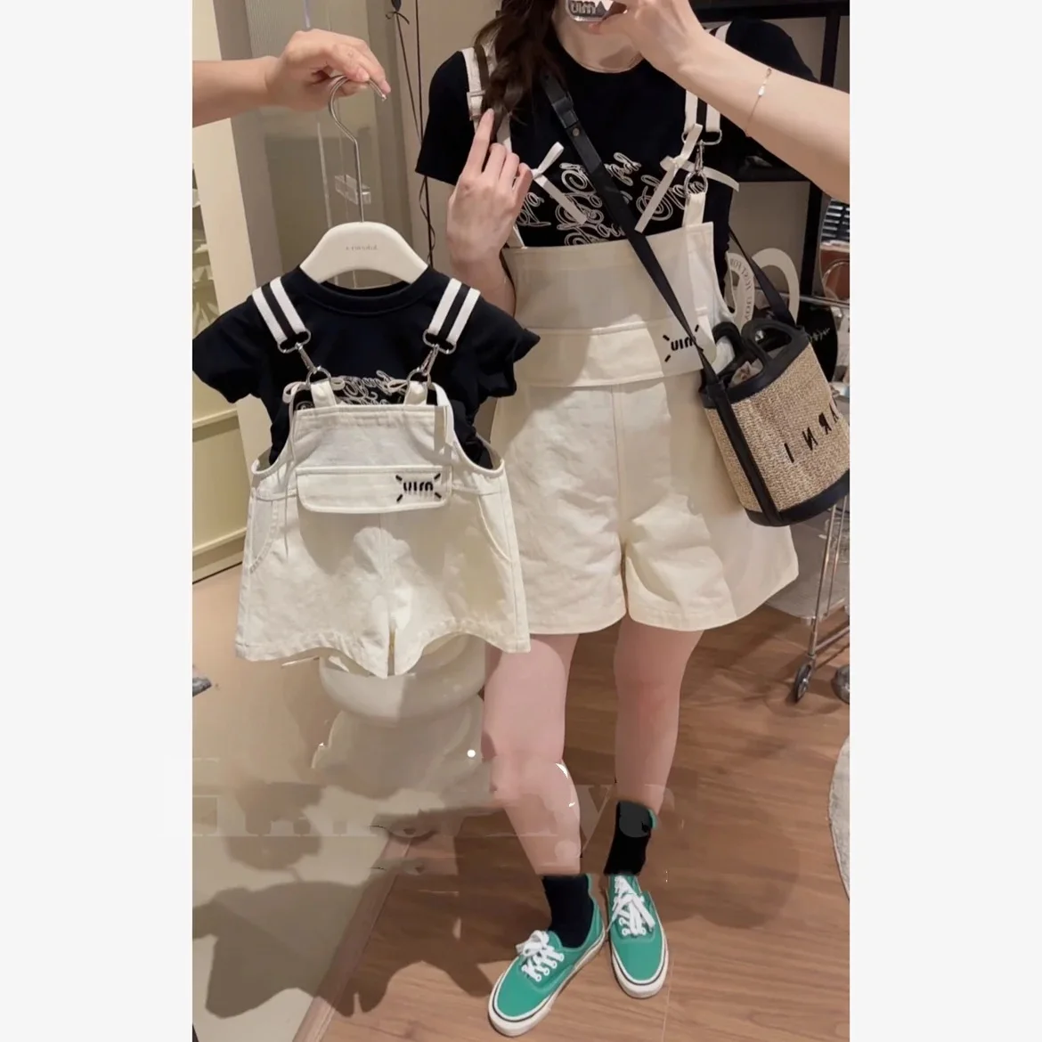 Mommy Daughter Matching Cute Outfits Mother and Baby Girls Short Sleeve T Shirts + Jumpsuit Two Piece Sets Mom and Me Clothes