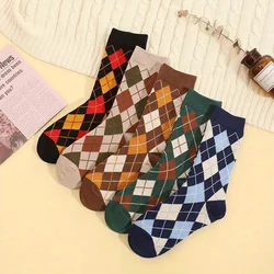 Men's Socks Cotton Mid Length Stockings Socks Diamond Pattern Fashion Mid Length Stockings Casual Sock