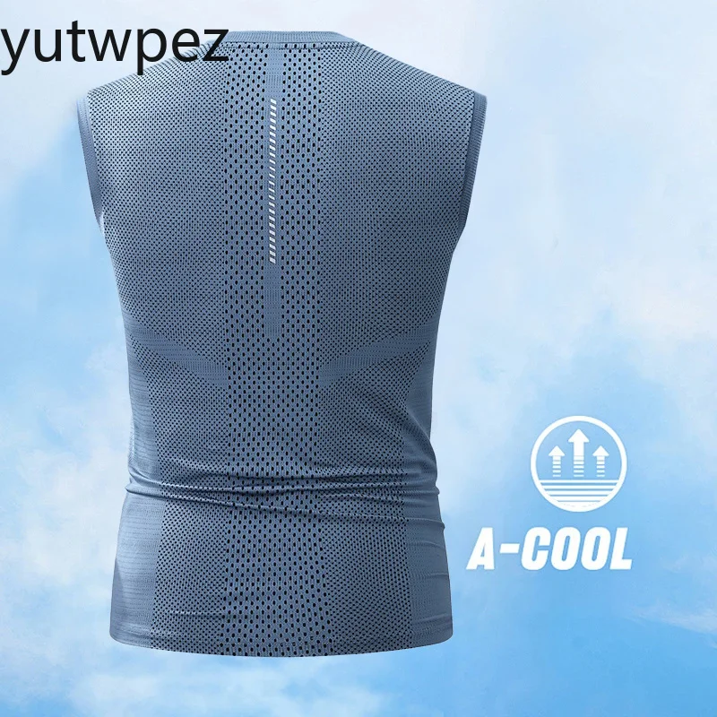 Men's Quick-Dry Running T-Shirt Breathable Tank Top Summer Sports Tee Hiking Fishing & Outdoor Activities Lightweight & Elastic