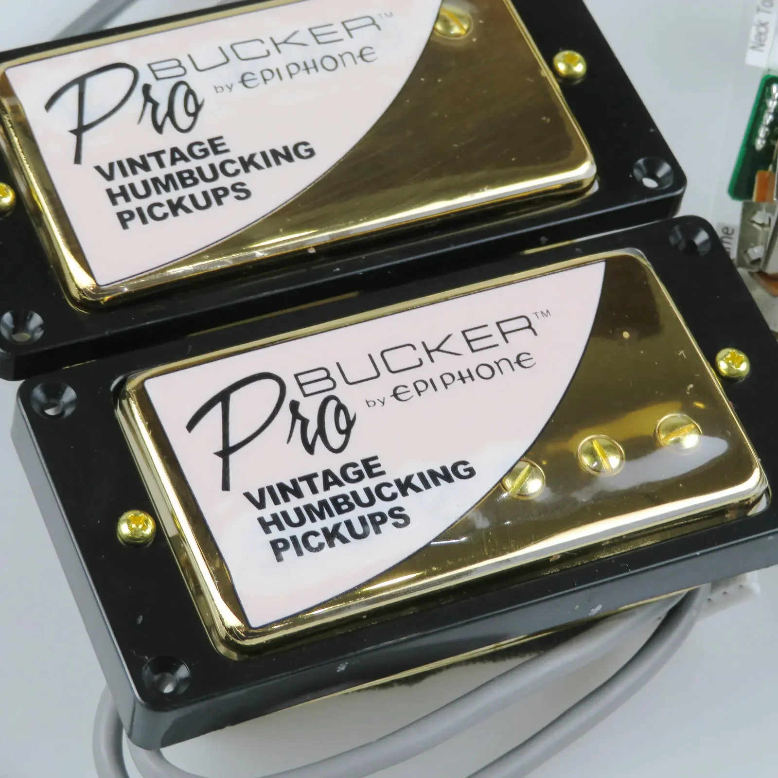 

Стандартный набор звукоснимателей хамбакера для электрогитары ProBucker с быстрым подключением жгута проводов с золотой крышкой