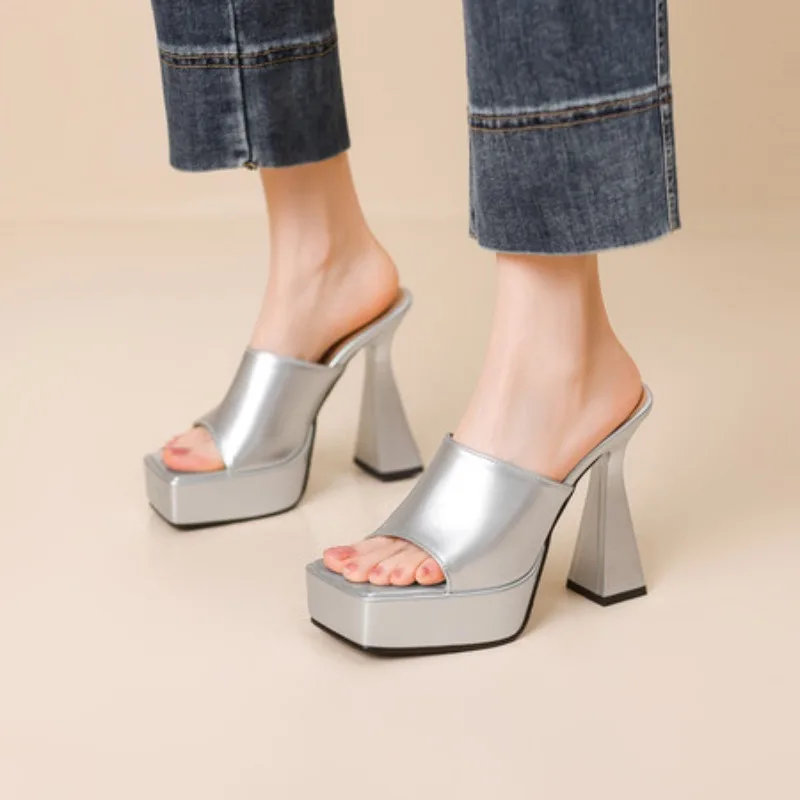 

2025 Square Heel Platform Mules Women Outdoor Slippers Peep Toe Slip on Sandals Chunky Heel Shoes Slingback