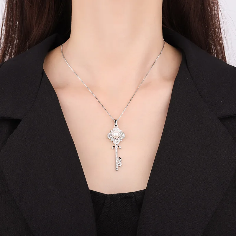 Full Diamond Key Pearl Necklace 7.5mm Accessories Natural Pearl Choker Pendant Wholesale