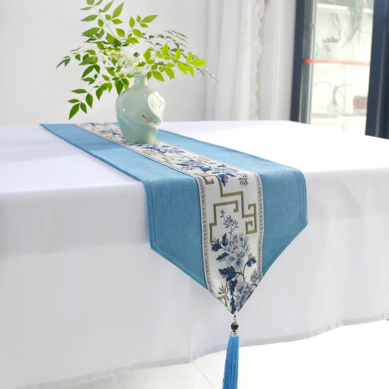 

Retro Luxury Table Runner With Tassel For Dining Table Wedding Party Banquet Cake Floral Tablecloth Decor Table Runner
