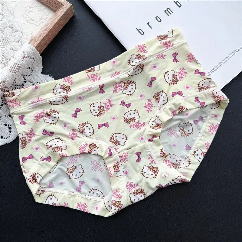 

Hello Kitty Underwear Cute Cartoon Printing Ice Silk Traceless Mid-rise Thin Comfortable Breathable Briefs Underpants Student