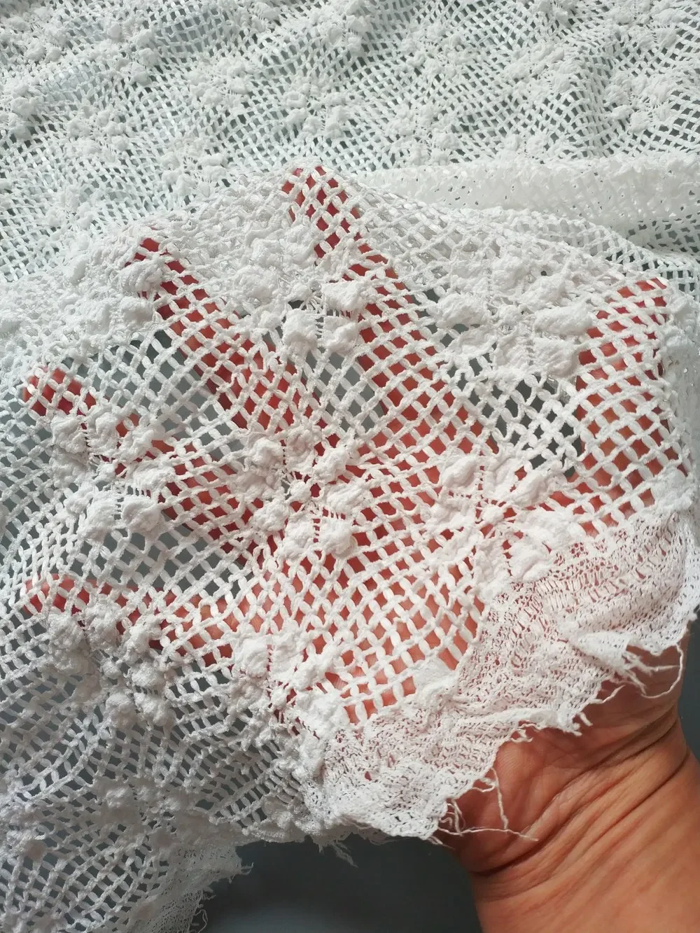 Ausgehöhlter Blasenblumen-Spitzenstoff im Palaststil für Damenkleider, Bekleidung und Näharbeiten – Detail 13