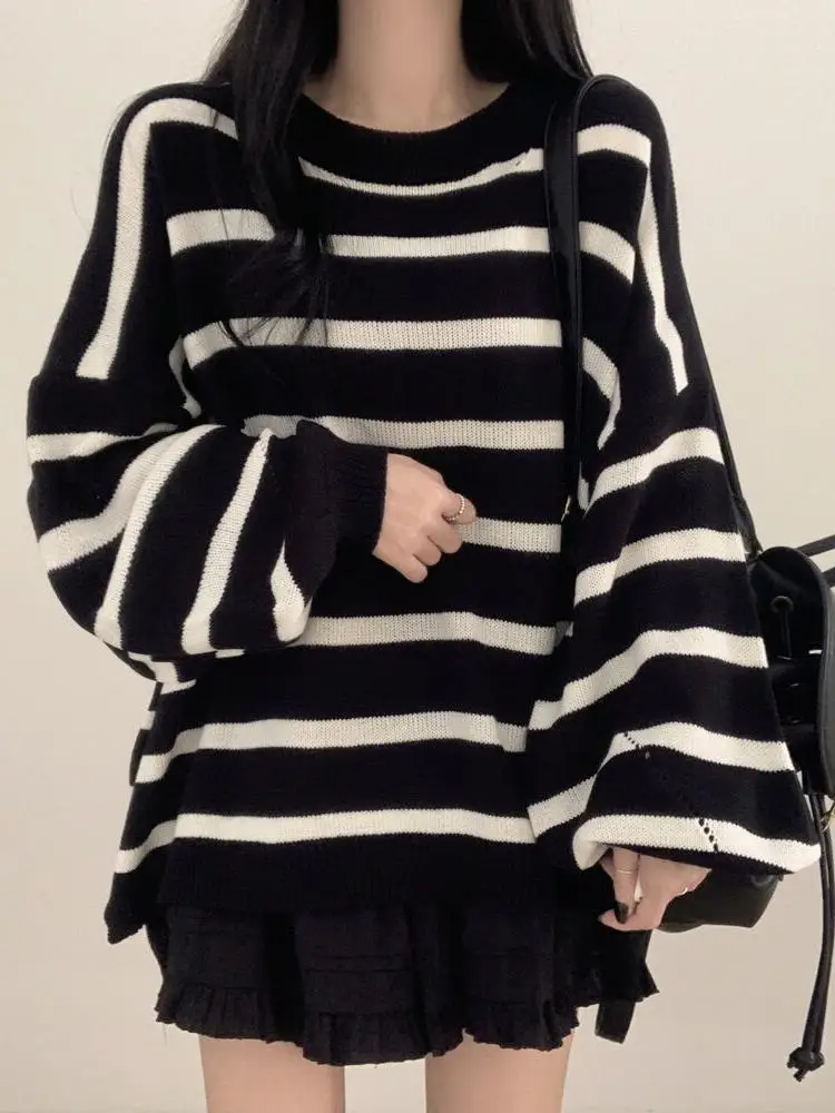 

Autumn Winter Round Neck Long Sleeved Loose Pullovers Knit Tops Korean Version Women Striped Holiday Versatile Sweater Clothing