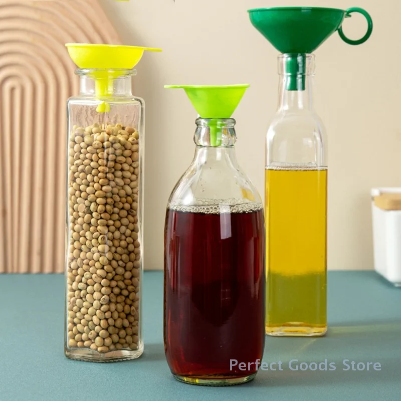 3-piece Funnel Set Kitchen Plastic Large-caliber Small-large Oil And Wine Funnel Dispenser Tool
