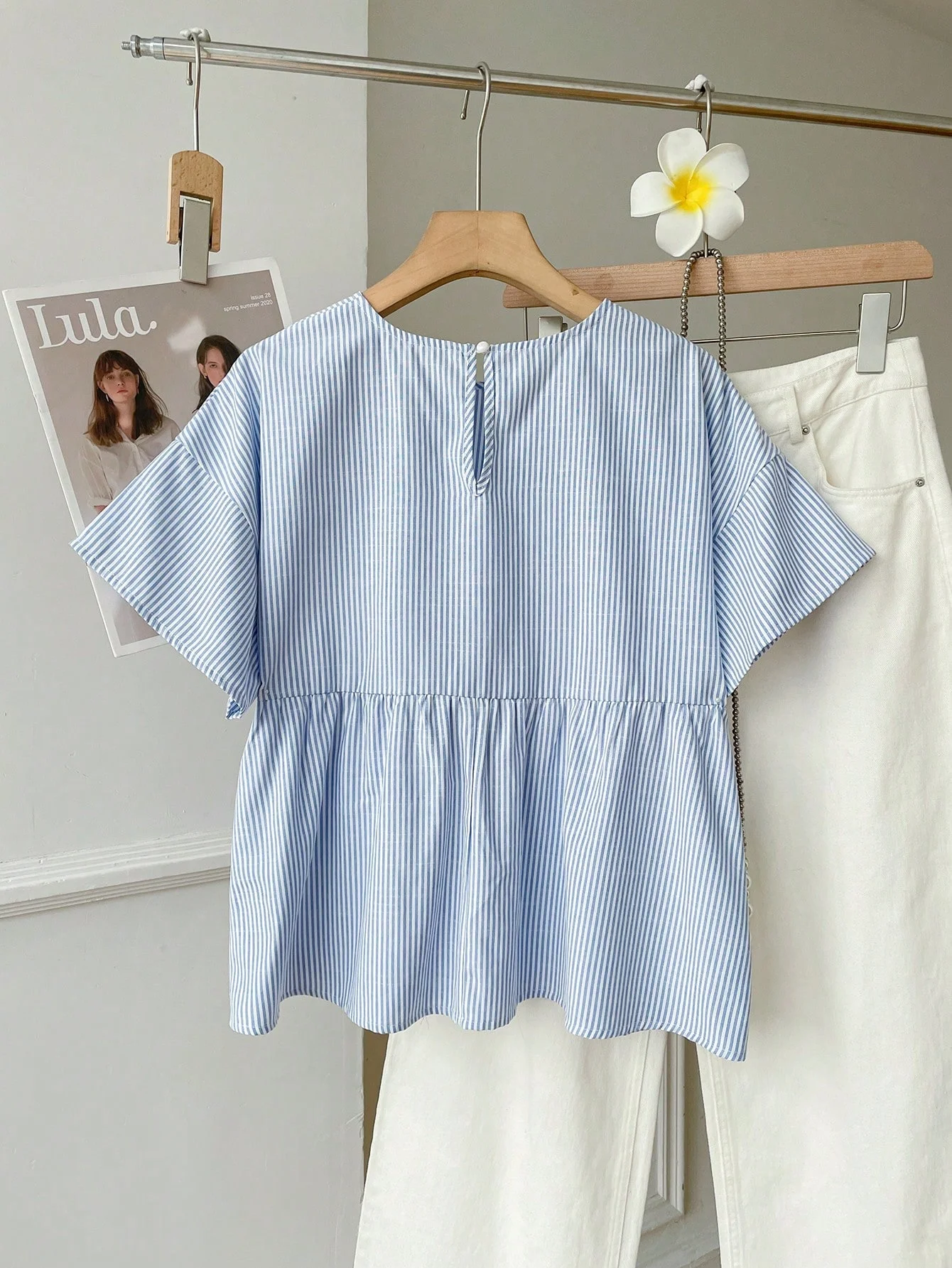 Summer fashion new round neck classic striped print fresh and versatile doll shirt short sleeved top