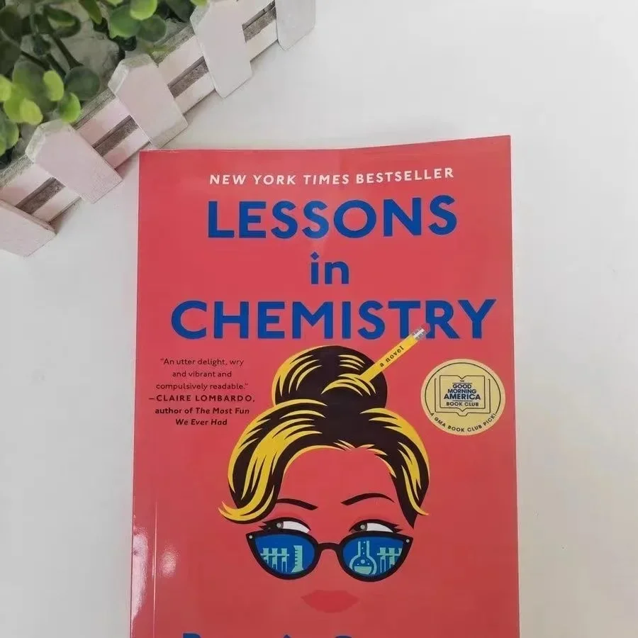 Lessons in Chemistry by Bonnie Garmus Bestseller Book in English Paperback