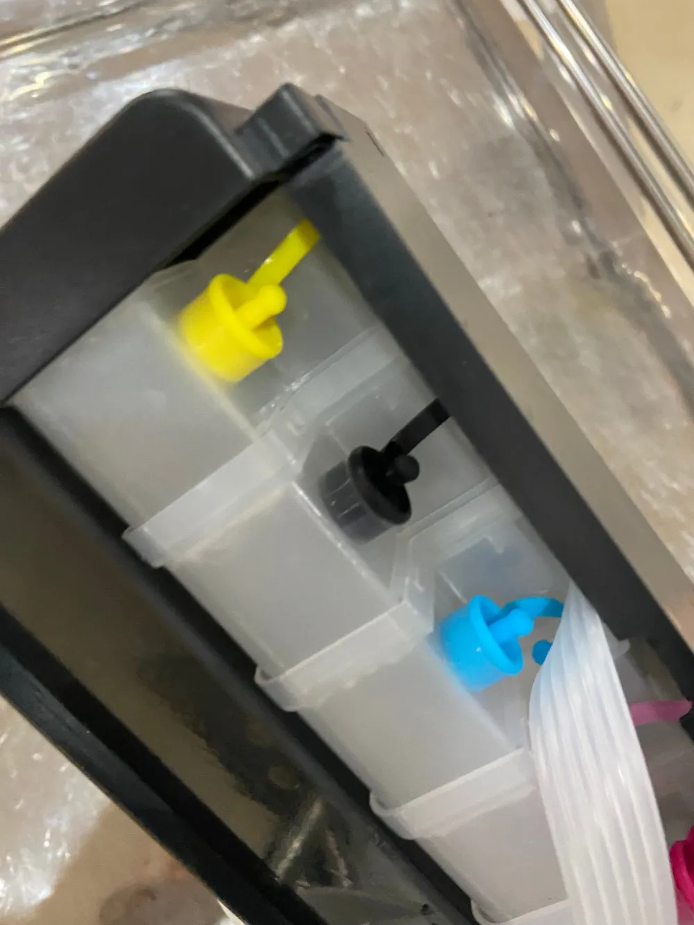 

Новейший 6-цветный совместимый внешний картридж серии СНПЧ с чернилами для Epson L805 L800 L1800 L801 L810 L850 L1300