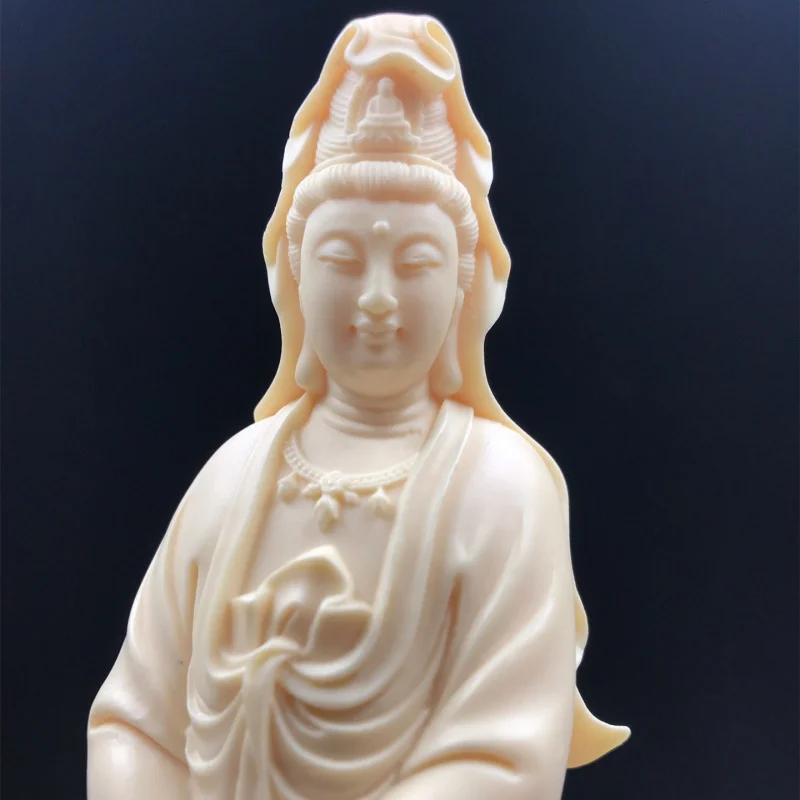 Ivory Nut Carved Beads Guanyin Bodhisattva Crafts Car Decoration Home Buddha Statue Decoration Gift Box