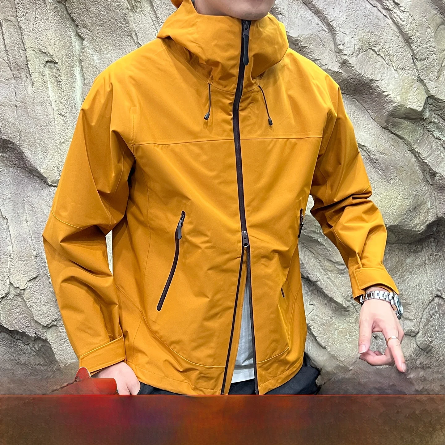 

High-End Fully Sed Hardell Jaet Waterproof Windproof Outdoor Hooded Men's Autumn Jaet Polyester Fiber Zipper Closure
