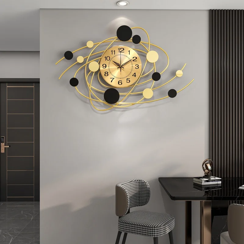 

Gold Color Wall Clock Nordic Luxury Living Room Wall Hanging Punching Restaurant Clock Household Decoration Wall Clock