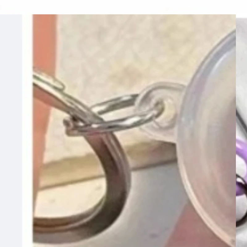 

Портативные электронные часы с четырехлистным клевером, бесшумные мини-настольные часы, маленькие подвесные часы, подходящие для студентов, занимающихся учебой