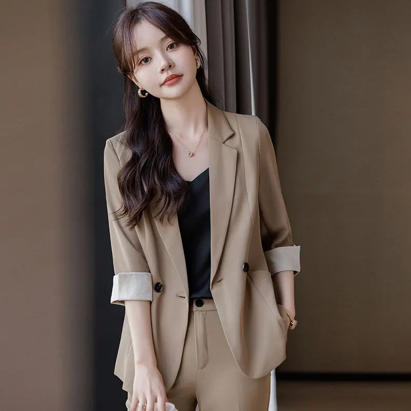 

Brown Suit Jacket Women's Spring New Temperament Goddess Style Leisure Professional Suit Commuter Three-Quarter Sleeve Small Sui