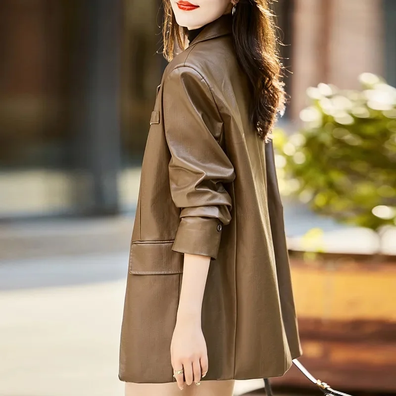 2025年 レディース 大きいサイズ 4XL レザーアウター 韓国風 女性用 ルーズ フェイクレザーコート 春秋 レディースファッション PUレザージャケット