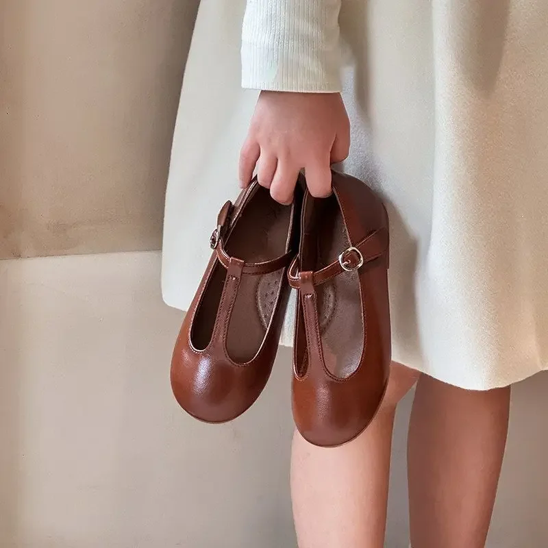 Freizeitschuhe für Kinder, PU-Leder, einfarbig, Frühlingsschuhe für Mädchen, rutschfeste Designer-Schuhe mit flachem Boden, silberfarben, schwarz, Größe 22–32 – Detail 7