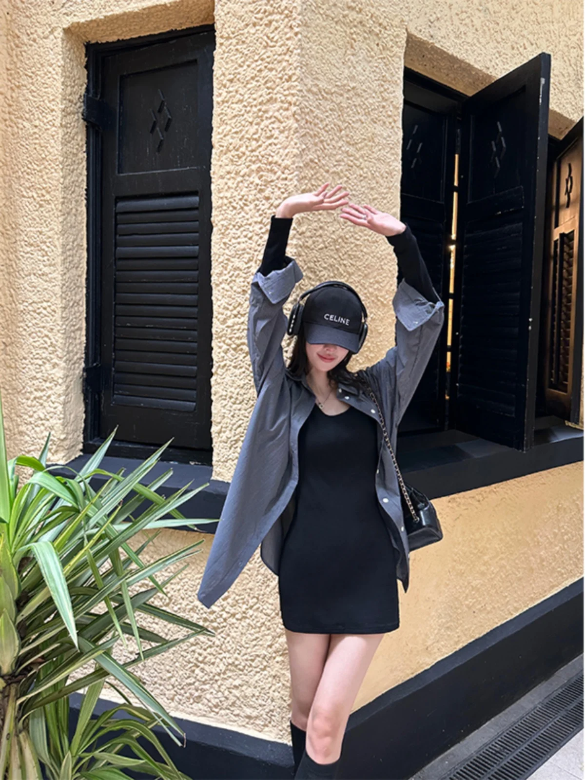 

Повседневная полосатая рубашка для женщин, свободного кроя, с эффектом похудения, с длинными рукавами, повседневная верхняя одежда, топ в корейском уличном стиле, нейтральный узор