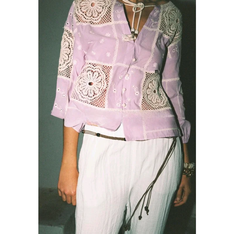 

French Sle Loose Fit ort Sve Embroidered Hook Stitch Hollow out V-Ne irt Women's Autumn New mat Sle irt