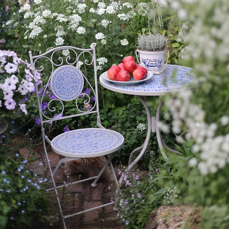 

Foldable Iron Coffee Table with Chairs Space Saving Outdoor Furniture European Style White Garden Chairs Compact Patio Seat