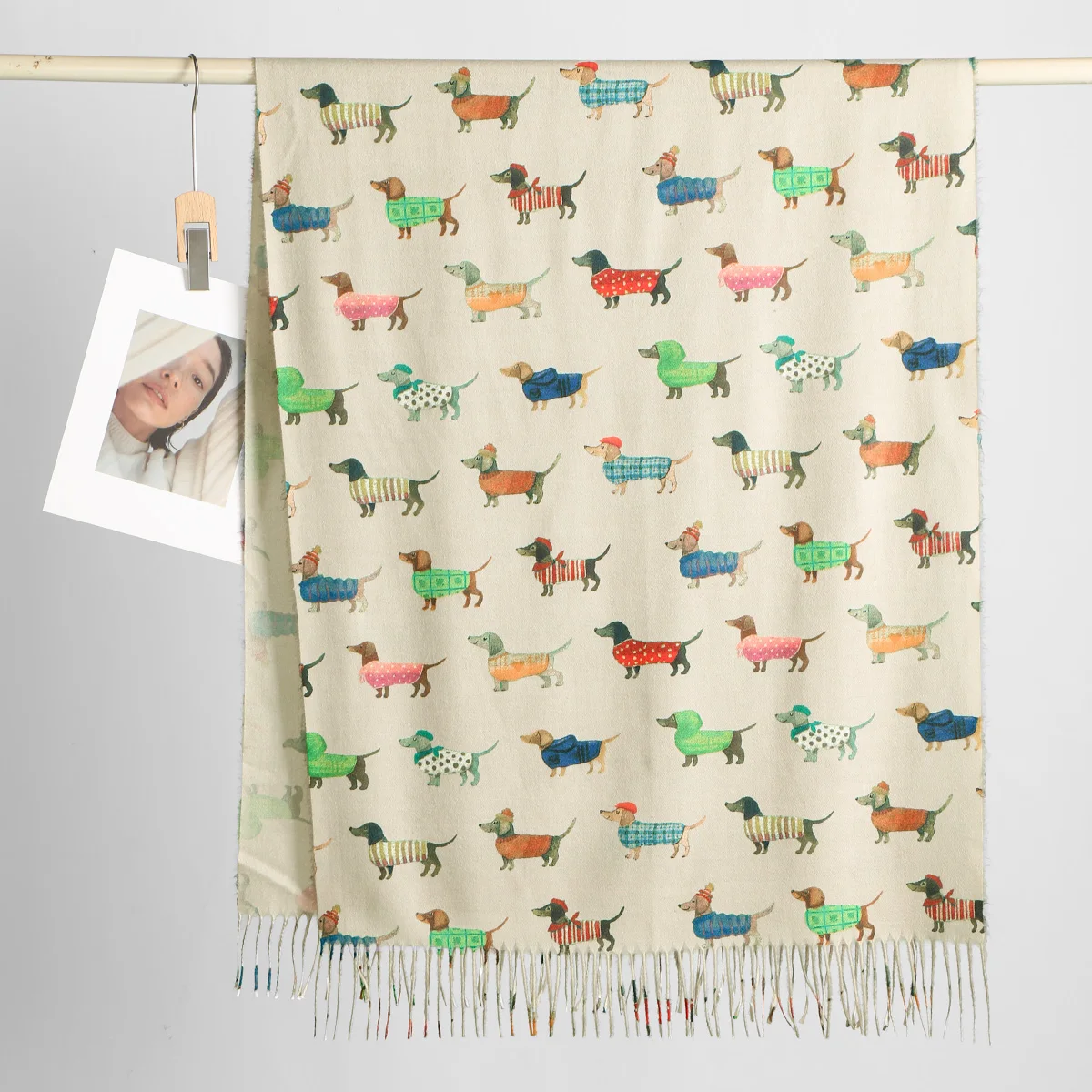 

Модный шарф с принтом собаки на День благодарения, шаль с бахромой, корейский стиль, женский хлопковый толстый шарф-глушитель, шарф-хиджаб для женщин, 180*70 см