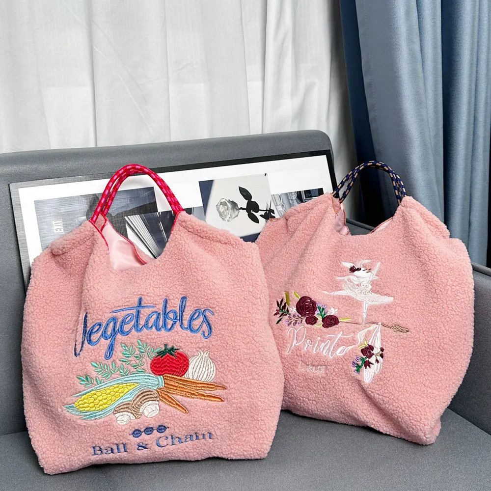 Lambswool Eco Bag Designer Vegetable Handbag Donut Embroidery Shoulder Bag Soft Warm Plush Shopper Purses Large Drawstring Bags