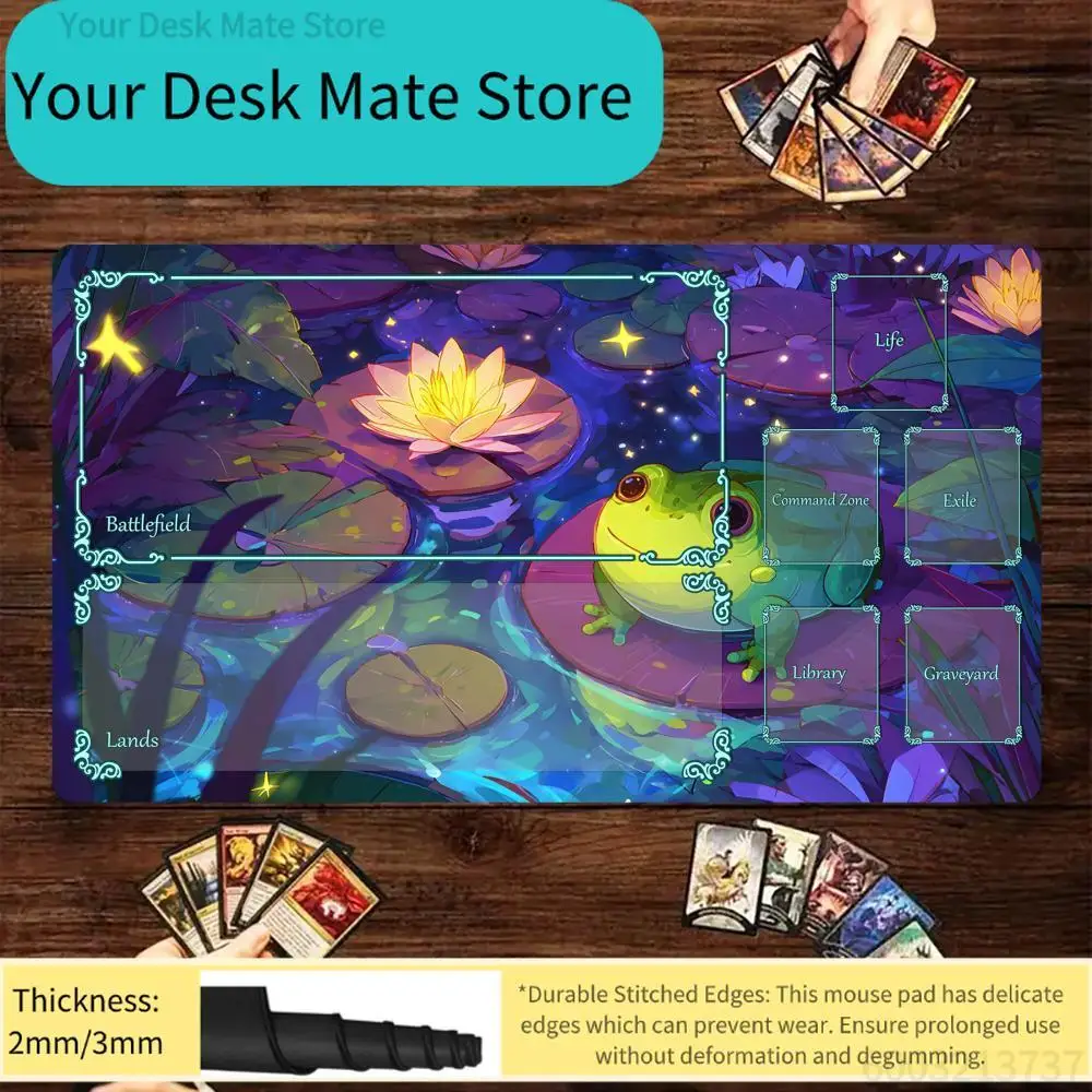 1 Stück Niedlicher Frosch-Lotus-Teich-Druck Große Spielmatte mit Verstärkten Kanten und Rutschfester Gummiunterlage für TCG-Kartenspiele