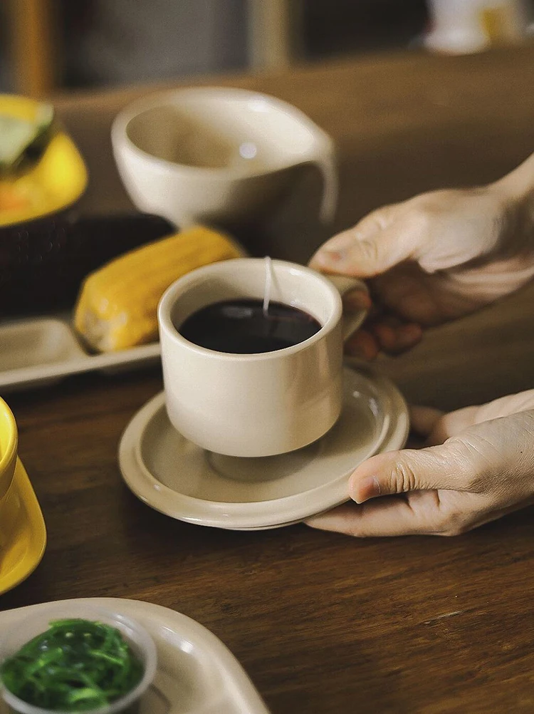 200ml European Style Latte Coffee Cup And Saucer Solid Colour Simple Breakfast Milk Cup Snack Plate Afternoon Tea Drinkware