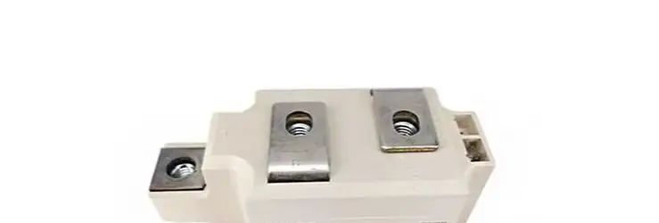 

SKKT213/14E SKKT213/16E SKKT213/18E SKKT213/12E SKKT213/20E SKKT213/22E NEW Thyristor Diode Modules