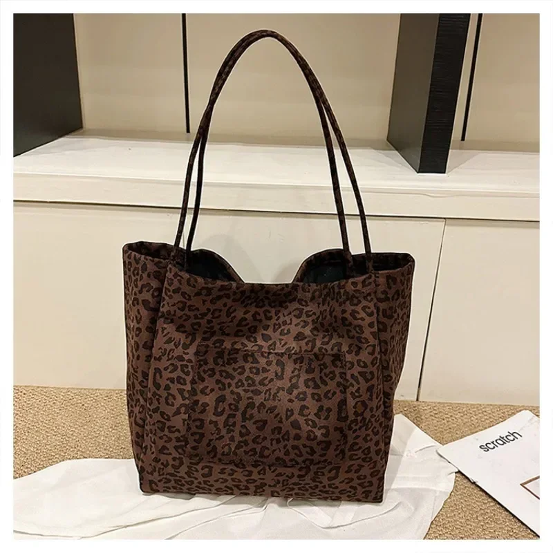 2024 Hot Selling Nylon Large Capacity Women's Tote Bag Panther Pattern Trendy Fashion Shoulder Bag Soft Simple Versatile Handbag