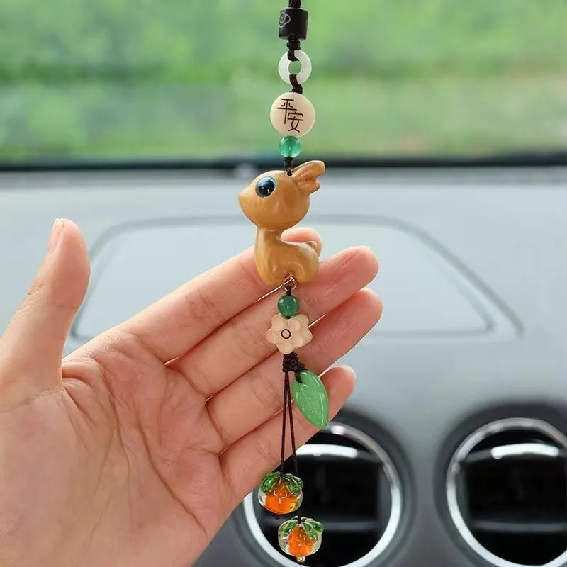 

Новинка 2024, подвесное украшение для автомобиля с оленем, подвесные аксессуары для салона автомобиля, украшения, подвеска для зеркала заднего вида, безопасная хорошая хурма