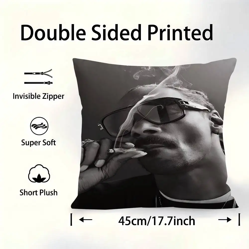 

Rapper Snoop Dogg Black And White Pillow Gift Home Office Decoration Pillow Bedroom Sofa Car Cushion CoverPillow Case