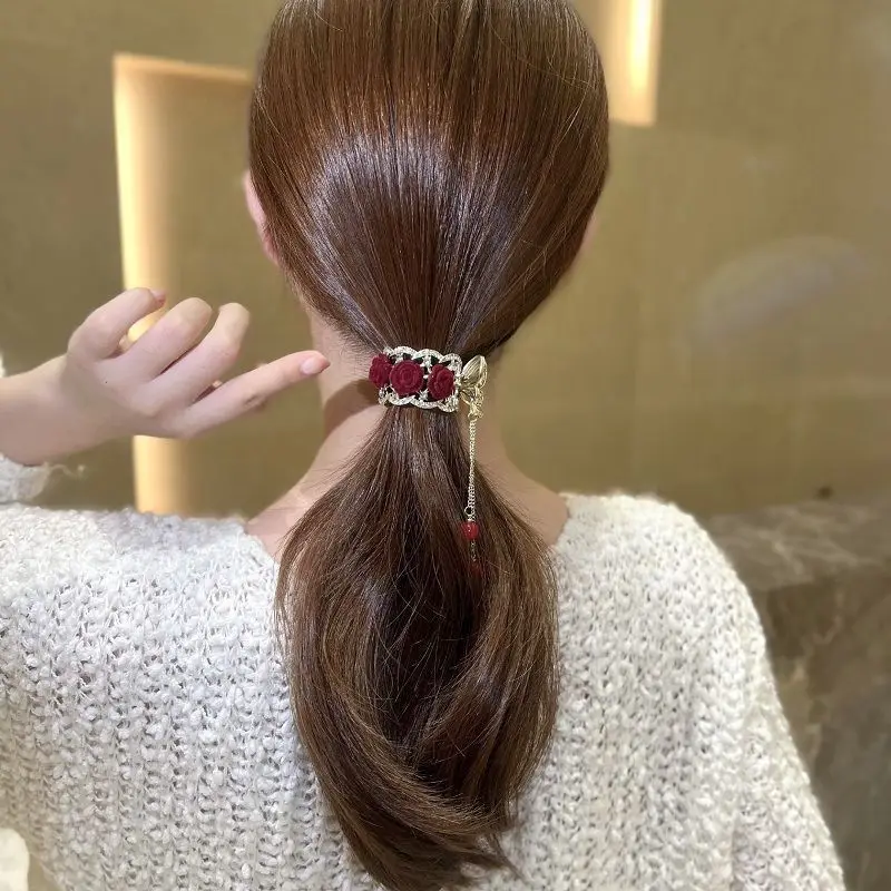 

Ladies Alloy Red Rose Floral Casual Hair Accessories for Women Tassels Female Hair Styling Tools Hair Clip New Headwear
