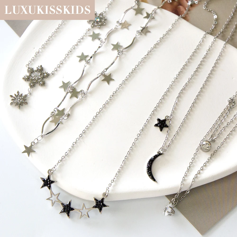 LUXUKISSKIDS Y2K Silver Color Star Pendant Necklace Rhinestone Minimalist Personalized Black Butterfly Charm Accessories On Neck