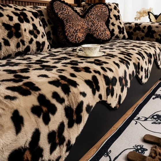 Retro Butterfly Print Thick Plush Sofa Cushion Winter Soft Keep Warm Seat Cushion Fixed Anti-slip Living Room Sofa Cushion Cover