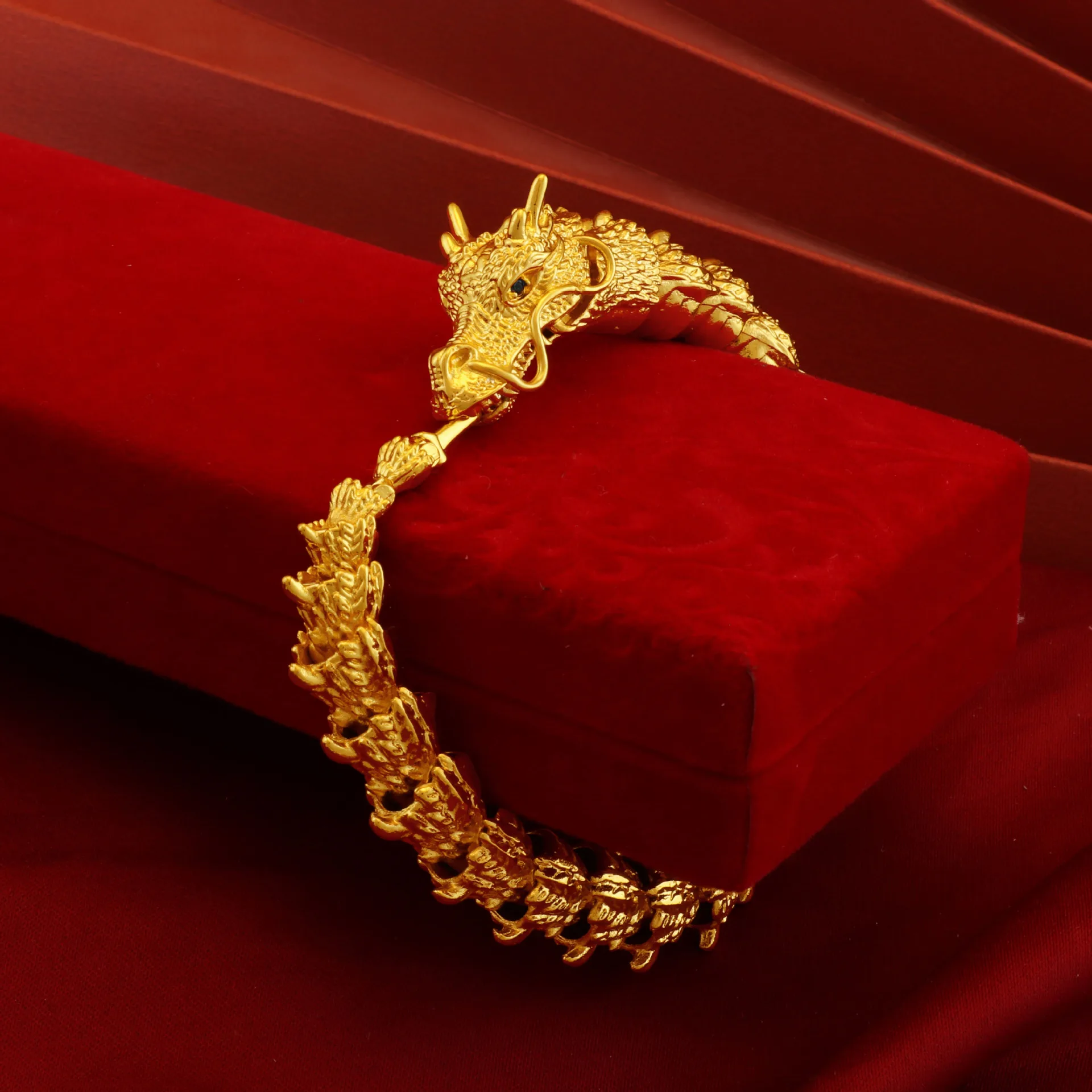 

3D Dragon Head Skeleton Men's Bracelet (24K AU999) - Ancient Chiseled Scale, Vintage Gold Finish, Folk Festival, Dragon Heritage